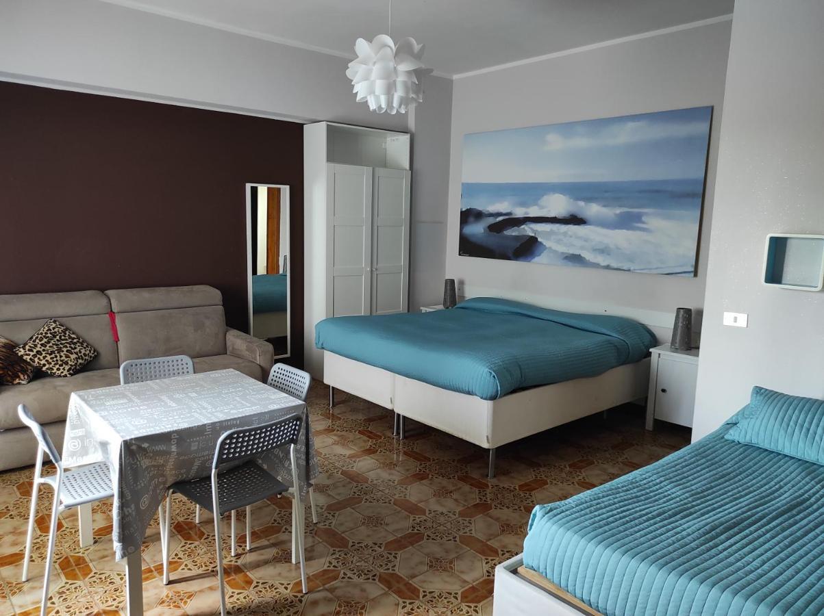 فالكونارا ماريتيما B&B Residenza Leonardo المظهر الخارجي الصورة