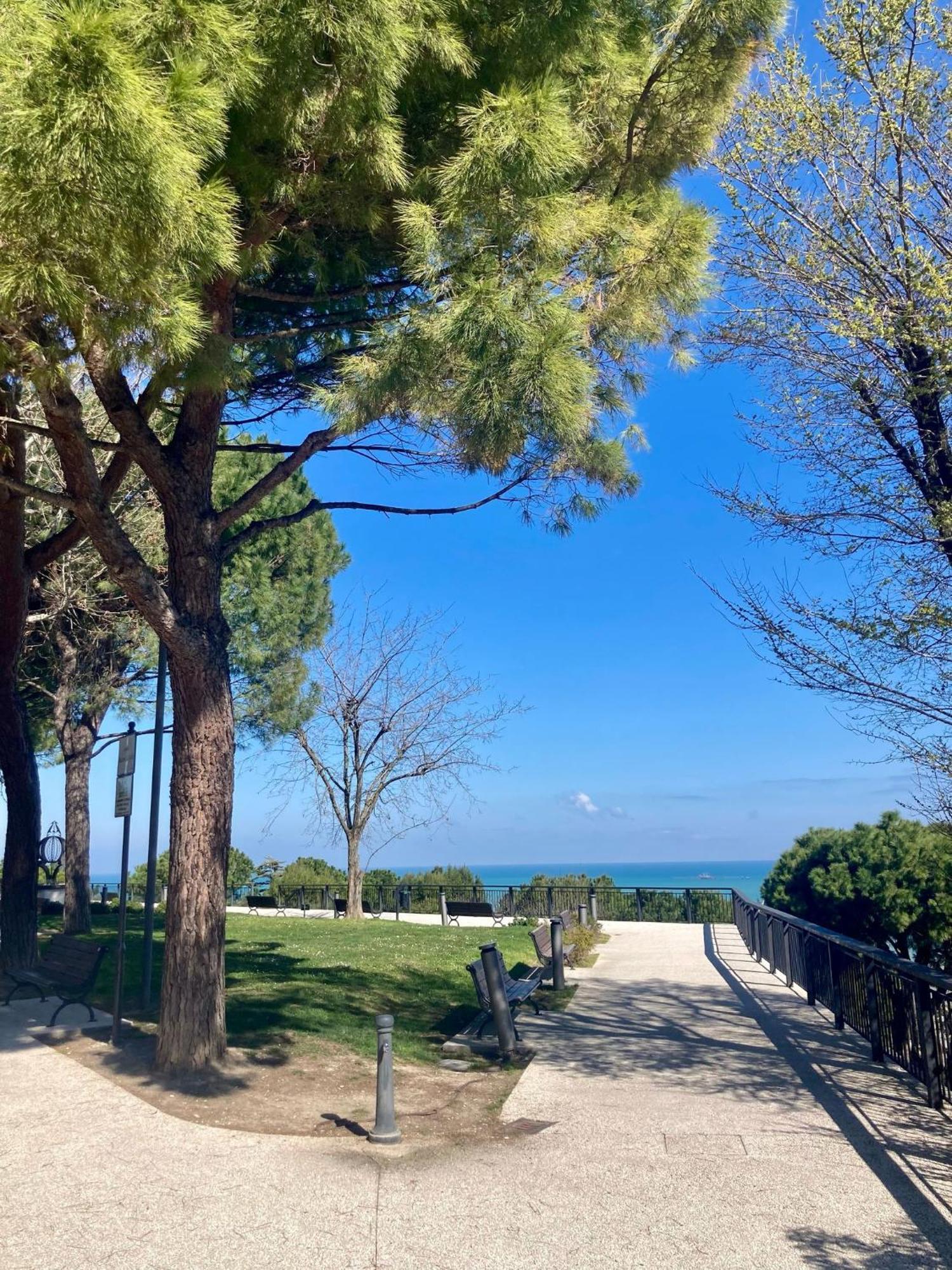 فالكونارا ماريتيما B&B Residenza Leonardo المظهر الخارجي الصورة